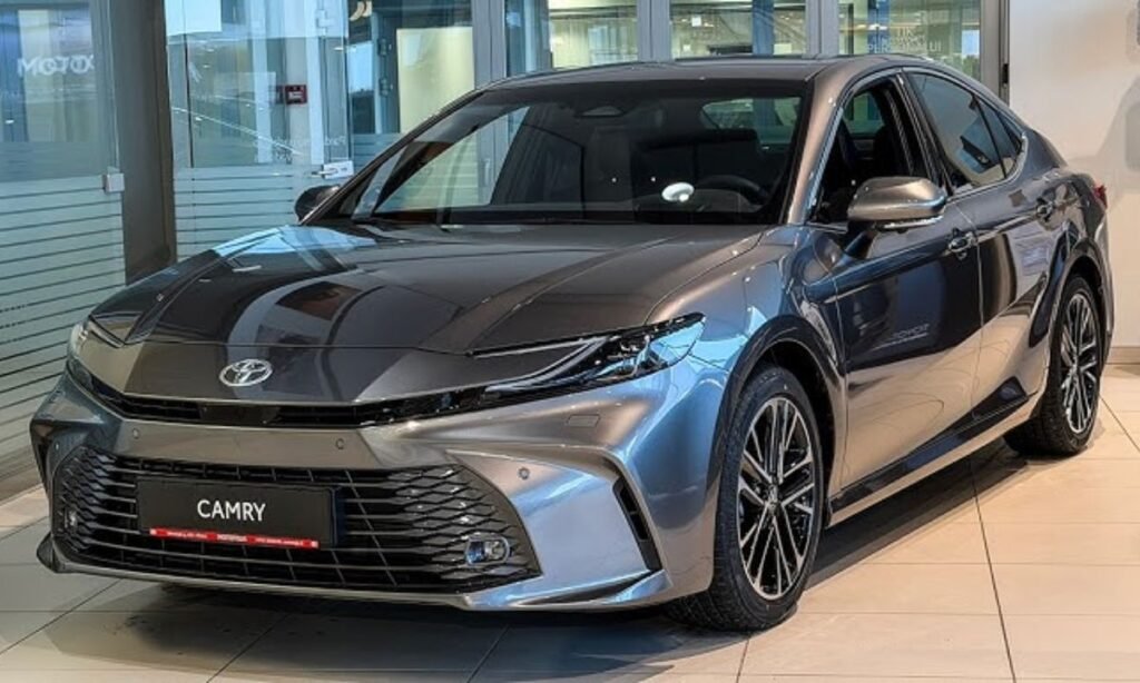 Toyota Camry 2026 Unveiled in the US: Next-Gen Hybrid Sedan with Luxury